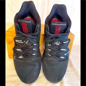 Lightly used Kyrie 5’s GS youth 6 black/red